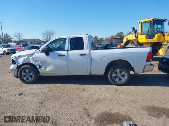 2019 Ram 1500 Classic Tradesman with VIN 1C6RR6FT2KS692777, listed as a IAAI auction lot 41250291 with 89,096 mi miles. Bid and sale history available at carsss.com. Image 14.