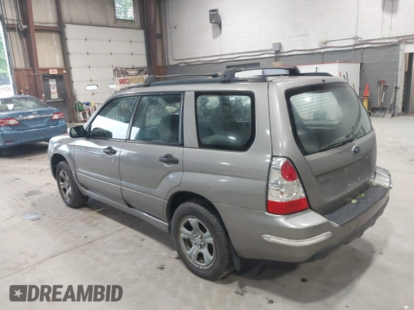 2006 Subaru Forester X with VIN JF1SG63656H700426, listed as a IAAI auction lot 42467619 with 210,918 mi miles and . Bid and sale history available at DreamBid. Image 3.