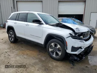 2024 Jeep Grand Cherokee with VIN 1C4RJYB69RC720784, listed as a Copart auction lot 57289985 with Not provided miles and Clean title. Bid and sale history available at DreamBid. Image 4.