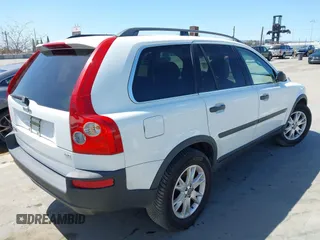 2006 Volvo XC90 2.5L Turbo with VIN YV4CZ592761264675, listed as a IAAI auction lot 41955213 with 123,348 mi miles. Bid and sale history available at carsss.com. Image 4.