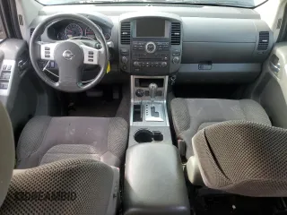 2012 Nissan Pathfinder SV z VIN 5N1AR1NB9CC627434, wystawiony jako Copart lot #55052015 z przebiegiem 250 030 mil mil oraz Szkoda całkowita • Salvage title. Historia ofert i sprzedaży dostępna na DreamBid. Obrazek 8.