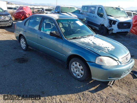2000 Honda Civic VP with VIN 2HGEJ6618YH591760, listed as a IAAI auction lot 41328624 with 41,115 mi miles. Bid and sale history available at carsss.com. Image 1.