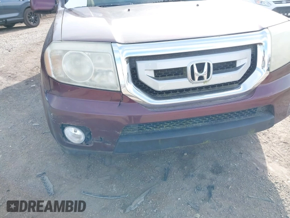 2009 Honda Pilot EX-L with VIN 5FNYF48689B022215, listed as a IAAI auction lot 41817432 with Not Provided miles and . Bid and sale history available at carsss.com. Image 6.