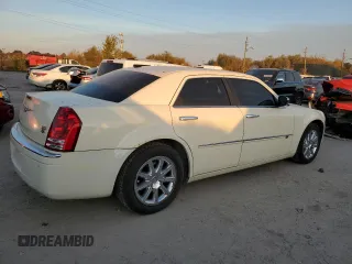 2009 Chrysler 300 with VIN 2C3LA63T39H512125, listed as a Copart auction lot 77184694 with 162,485 mi miles and Salvage Title. Bid and sale history available at carsss.com. Image 3.