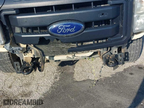 2015 Ford F-250 XL с VIN 1FD7X2A67FEA15739, выставлен на аукционе IAAI как лот 42600504 с пробегом 72 664 миль миль и . История ставок и продаж доступна на DreamBid. Изображение 32.