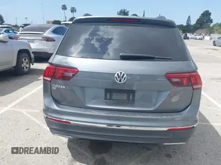 2020 Volkswagen Tiguan SE with VIN 3VV3B7AX9LM061569, listed as a IAAI auction lot 41902252 with 33,079 mi miles and . Bid and sale history available at DreamBid. Image 16.