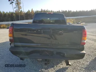 2003 GMC Sierra Denali z VIN 2GTFK69U031261036, wystawiony jako Copart lot #75353324 z przebiegiem 192 762 mil mil oraz Szkody całkowita. Historia ofert i sprzedaży dostępna na DreamBid. Obrazek 6.