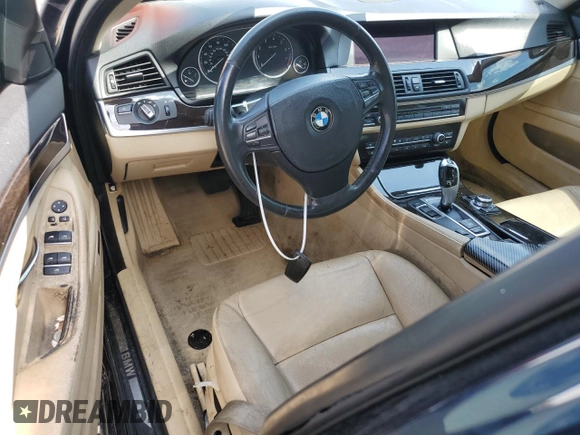 2013 BMW 5 Series 528i xDrive with VIN WBAXH5C58DDW16326, listed as a Copart auction lot 61610565 with Not provided miles and Clean title. Bid and sale history available at DreamBid. Image 8.