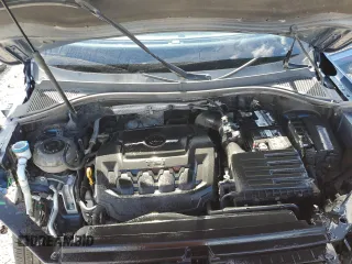 2018 Volkswagen Tiguan S z VIN 3VV0B7AXXJM092765, wystawiony jako Copart lot #57324885 z przebiegiem 156 441 mil mil oraz Szkoda całkowita • Salvage title. Historia ofert i sprzedaży dostępna na DreamBid. Obrazek 11.