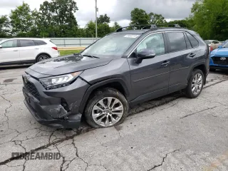 2021 Toyota RAV4 XLE Premium with VIN 2T3C1RFV5MC132613, listed as a Copart auction lot 59690715 with 15,491 mi miles and Salvage title. Bid and sale history available at DreamBid. Image 1.