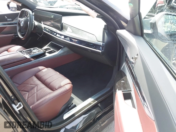 2023 BMW 7 Series 740i with VIN WBA23EH02PCM14257, listed as a IAAI auction lot 42408167 with Not provided miles and . Bid and sale history available at DreamBid. Image 5.