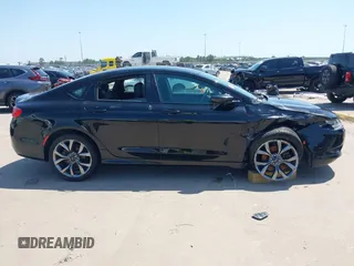 2015 Chrysler 200 S with VIN 1C3CCCBG6FN570407, listed as a IAAI auction lot 41958314 with 155,938 mi miles and . Bid and sale history available at carsss.com. Image 13.