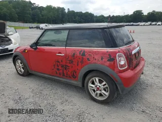 2011 MINI Hardtop with VIN WMWSU3C5XBTX96079, listed as a Copart auction lot 60990665 with 108,263 mi miles and Clean title. Bid and sale history available at DreamBid. Image 2.