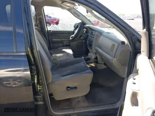 2005 Dodge Ram 1500 SLT with VIN 1D7HA18D55S238831, listed as a IAAI auction lot 42022660 with 207,523 mi miles. Bid and sale history available at carsss.com. Image 5.