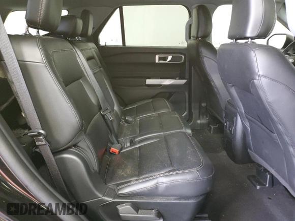 2024 Ford Explorer XLT with VIN 1FMSK8DH0RGA30729, listed as a Copart auction lot 49644855 with 31,806 mi miles and Salvage Title. Bid and sale history available at carsss.com. Image 11.