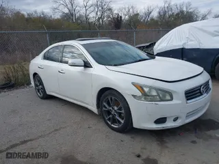 2012 Nissan Maxima 3.5 S with VIN 1N4AA5AP7CC807148, listed as a IAAI auction lot 41359873 with 139,682 mi miles. Bid and sale history available at carsss.com. Image 1.