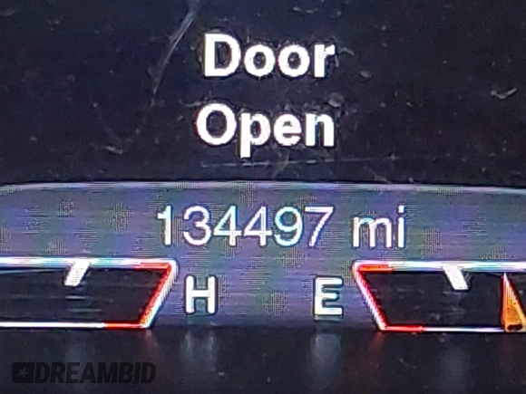 2018 Jeep Cherokee Limited with VIN 1C4PJMDB8JD613833, listed as a IAAI auction lot 40831461 with 134,497 mi miles. Bid and sale history available at carsss.com. Image 15.