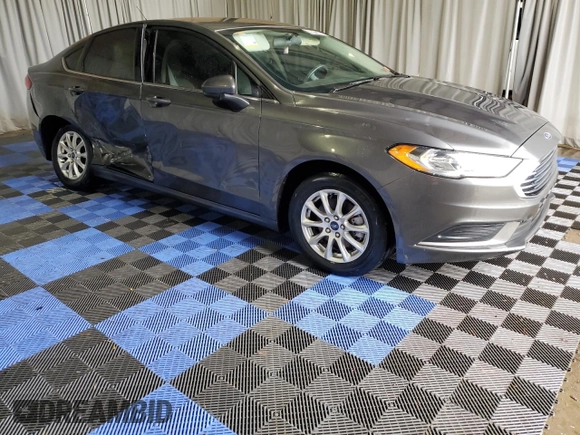 2018 Ford Fusion S with VIN 3FA6P0G7XJR237823, listed as a Copart auction lot 48911245 with 65,660 mi miles and Clean Title. Bid and sale history available at carsss.com. Image 4.