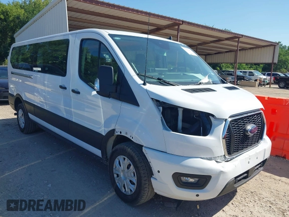 2025 Ford Transit Passenger XL с VIN 1FBAX2Y87SKA21414, выставлен на аукционе IAAI как лот 42517952 с пробегом 6 551 миль миль и . История ставок и продаж доступна на DreamBid. Изображение 1.