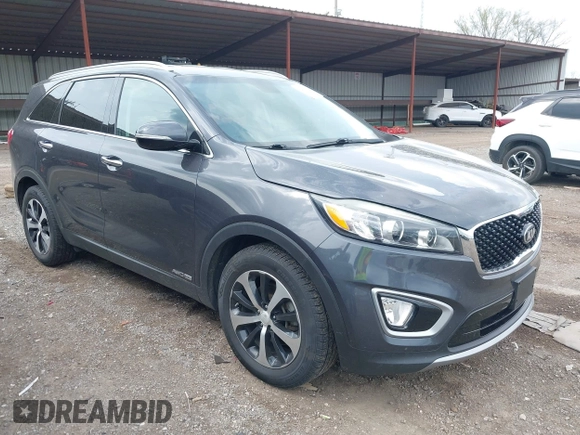 2018 Kia Sorento EX with VIN 5XYPHDA5XJG349848, listed as a IAAI auction lot 42053441 with 135,538 mi miles and . Bid and sale history available at carsss.com. Image 1.
