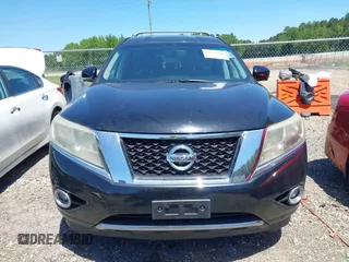 2013 Nissan Pathfinder S with VIN 5N1AR2MM4DC627593, listed as a IAAI auction lot 42137346 with 138,843 mi miles. Bid and sale history available at carsss.com. Image 6.
