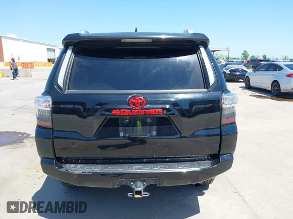 2014 Toyota 4Runner SR5 z VIN JTEZU5JR7E5077539, wystawiony jako IAAI lot #41851723 z przebiegiem 180 388 mil mil oraz . Historia ofert i sprzedaży dostępna na DreamBid. Obrazek 16.