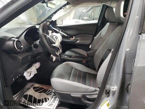 2024 Nissan Kicks SR with VIN 3N1CP5DV1RL522554, listed as a Copart auction lot 48910145 with 16,747 mi miles and Salvage Title. Bid and sale history available at carsss.com. Image 7.