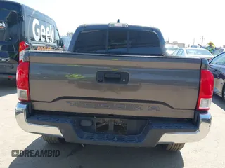 2016 Toyota Tacoma SR5 with VIN 5TFAX5GN7GX055884, listed as a IAAI auction lot 41943589 with 85,443 mi miles. Bid and sale history available at carsss.com. Image 16.