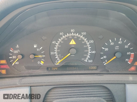 1999 Mercedes-Benz E-Class with VIN WDBJF82H3XX025477, listed as a Copart auction lot 78813364 with 235,541 mi miles and Salvage Title. Bid and sale history available at carsss.com. Image 9.