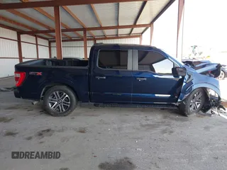 2023 Ford F-150 XL z VIN 1FTEW1CPXPFC16643, wystawiony jako IAAI lot #42205858 z przebiegiem Nie podano mil oraz . Historia ofert i sprzedaży dostępna na DreamBid. Obrazek 12.