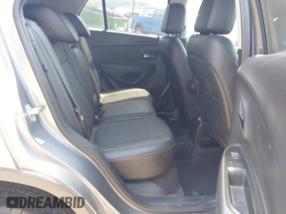 2020 Chevrolet Trax LT with VIN 3GNCJPSBXLL275553, listed as a IAAI auction lot 42244910 with 79,130 mi miles and . Bid and sale history available at DreamBid. Image 8.
