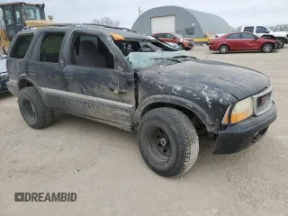 1998 GMC Jimmy SLT with VIN 1GKDT13W1W2540604, listed as a Copart auction lot 44431915 with 0 mi miles and Non Repairable. Bid and sale history available at carsss.com. Image 4.