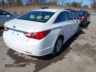 2012 Hyundai Sonata GLS with VIN 5NPEB4AC0CH452098, listed as a IAAI auction lot 41859204 with 172,755 mi miles and . Bid and sale history available at carsss.com. Image 4.