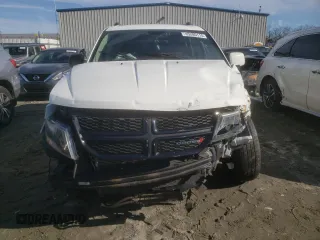 2015 Dodge Journey Crossroad with VIN 3C4PDCGG1FT697925, listed as a Copart auction lot 45285115 with 207,312 mi miles and Salvage title. Bid and sale history available at DreamBid. Image 5.
