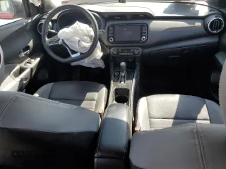 2023 Nissan Kicks SR with VIN 3N1CP5DV9PL532861, listed as a Copart auction lot 48720495 with 127,523 mi miles and Salvage Title. Bid and sale history available at carsss.com. Image 8.