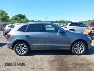 2016 Audi Q5 Premium Plus z VIN WA1L2AFP5GA140352, wystawiony jako IAAI lot #42605558 z przebiegiem 106 185 mil mil oraz . Historia ofert i sprzedaży dostępna na DreamBid. Obrazek 13.