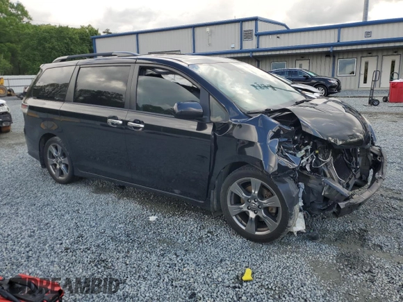 2018 Toyota Sienna SE с VIN 5TDXZ3DC9JS912005, выставлен на аукционе Copart как лот 52794685 с пробегом 75 861 миль миль и Списание • Salvage title. История ставок и продаж доступна на DreamBid. Изображение 4.