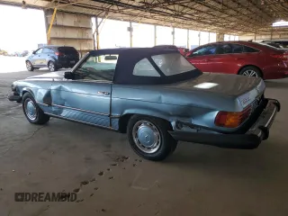 1974 Mercedes-Benz SL с VIN 10704412015324, выставлен на аукционе Copart как лот 57790755 с пробегом 94 337 миль миль и Списание • Salvage title. История ставок и продаж доступна на DreamBid. Изображение 2.