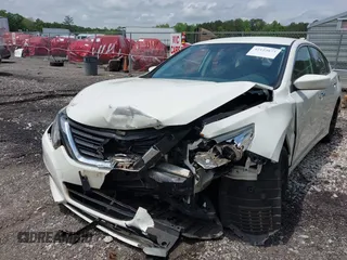 2017 Nissan Altima SV with VIN 1N4AL3APXHC233988, listed as a IAAI auction lot 42123873 with 49,000 mi miles and . Bid and sale history available at DreamBid. Image 6.