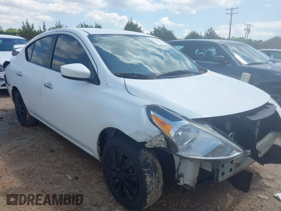 2016 Nissan Versa S Plus with VIN 3N1CN7AP8GL868279, listed as a IAAI auction lot 41964514 with 163,823 mi miles. Bid and sale history available at carsss.com. Image 1.