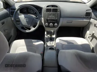 2009 Kia Spectra EX with VIN KNAFE222095665094, listed as a Copart auction lot 55830585 with 144,656 mi miles and Clean Title. Bid and sale history available at DreamBid. Image 8.