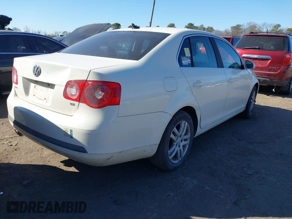 2007 Volkswagen Jetta 2.5L с VIN 3VWDG71K57M157811, выставлен на аукционе IAAI как лот 41693030 с пробегом 93 444 миль миль и . История ставок и продаж доступна на DreamBid. Изображение 4.