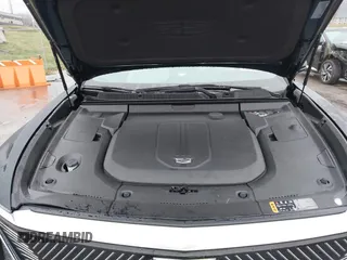 2024 Cadillac LYRIQ Luxury z VIN 1GYKPPRL5RZ129185, wystawiony jako IAAI lot #40825414 z przebiegiem 621 mil mil oraz . Historia ofert i sprzedaży dostępna na DreamBid. Obrazek 10.