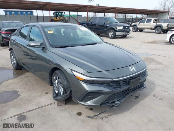 2024 Hyundai Elantra SEL with VIN KMHLM4DG6RU785092, listed as a IAAI auction lot 41734661 with 37,902 mi miles. Bid and sale history available at carsss.com. Image 1.