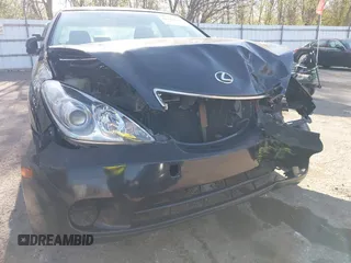 2005 Lexus ES 330 with VIN JTHBA30G255107662, listed as a IAAI auction lot 42128086 with 162,245 mi miles. Bid and sale history available at carsss.com. Image 12.