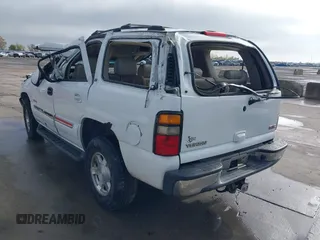 2005 GMC Yukon SLT with VIN 1GKEK13T75J107208, listed as a IAAI auction lot 41046733 with 1 mi miles. Bid and sale history available at carsss.com. Image 3.