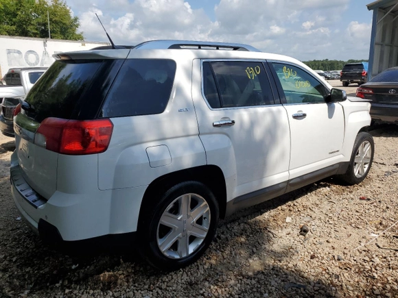 2011 GMC Terrain SLT-2 with VIN 2CTALWEC8B6246553, listed as a Copart auction lot 62850824 with 146,344 mi miles and Salvage Title. Bid and sale history available at carsss.com. Image 3.