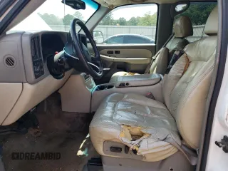 2002 Chevrolet Tahoe LT with VIN 1GNEC13Z82R178905, listed as a Copart auction lot 56430204 with 0 mi miles and Salvage Title. Bid and sale history available at carsss.com. Image 7.
