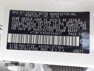 2017 Toyota Camry XLE with VIN 4T1BF1FK5HU344817, listed as a IAAI auction lot 42011843 with 196,326 mi miles. Bid and sale history available at carsss.com. Image 9.