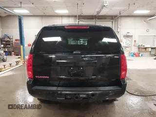 2007 GMC Yukon SLT z VIN 1GKFK13057R417047, wystawiony jako IAAI lot #42061633 z przebiegiem 183 130 mil mil oraz . Historia ofert i sprzedaży dostępna na DreamBid. Obrazek 17.